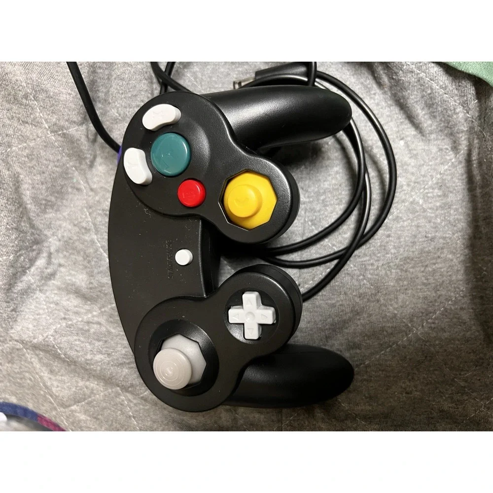 034-013 Wired Black Controller Gamepad Compatible‎ With Nintendo GameCube Wii U